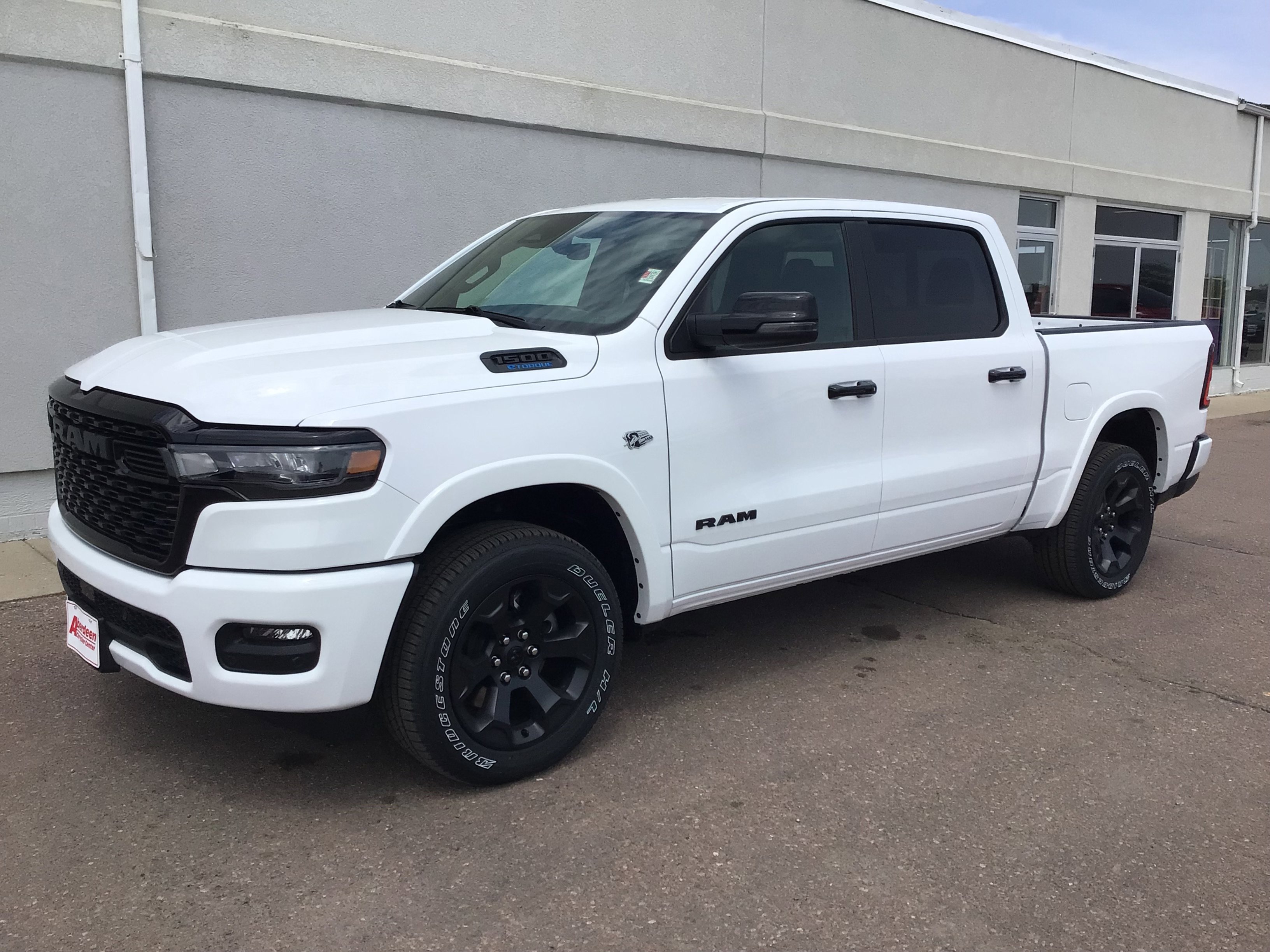 New 2026 Bright White Clear-Coat Exterior Paint RAM Big Horn/Lone Star image 2