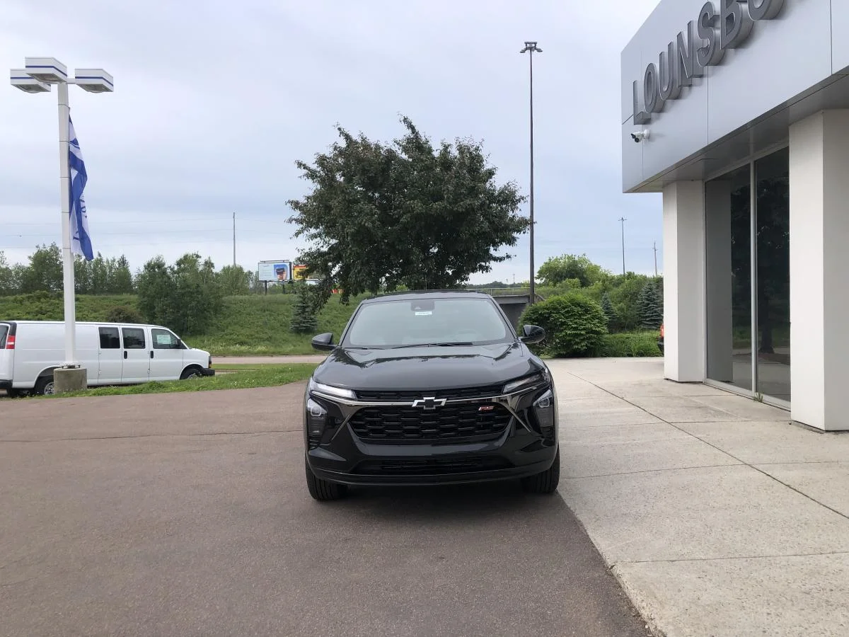 New 2026 Black Chevrolet Fwd 4dr 1rs image 3