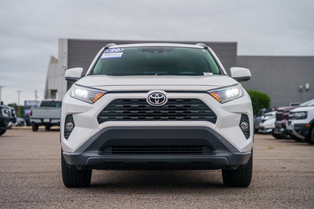 2020 Toyota RAV4 XLE Premium