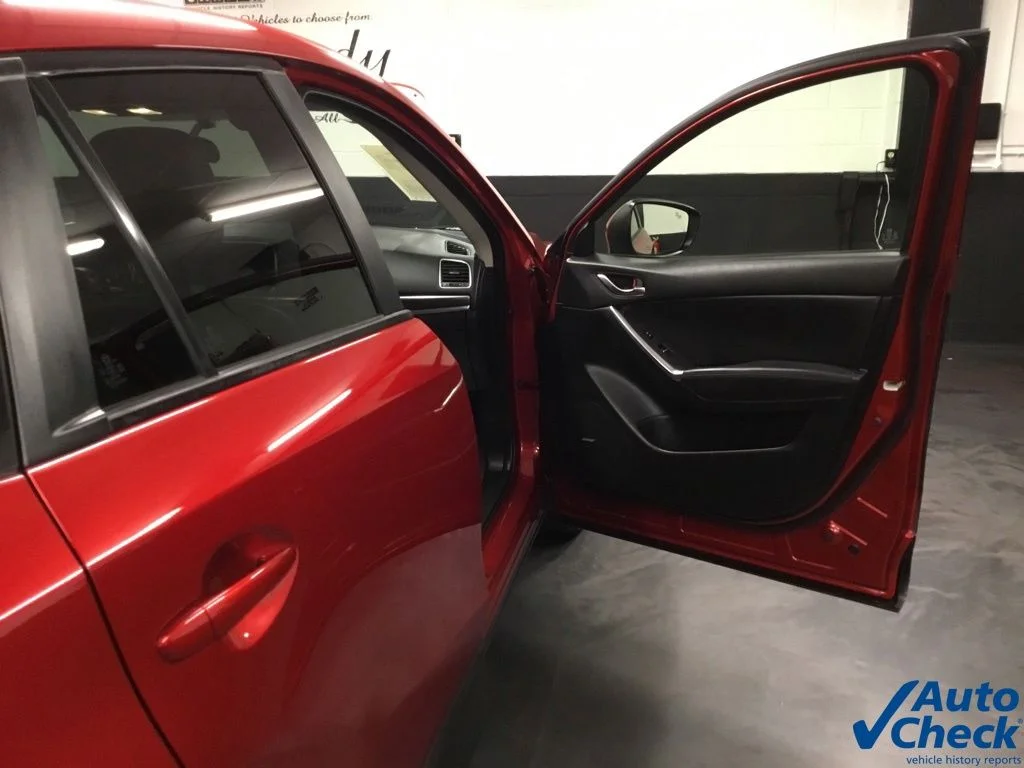 Used 2016 Red Mazda Grand Touring image 40