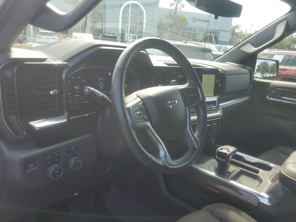Used 2023 White Chevrolet LT Trail Boss image 12