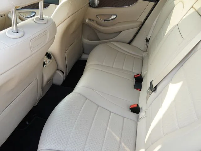 Used 2019 White Mercedes-Benz GLC 300 image 14