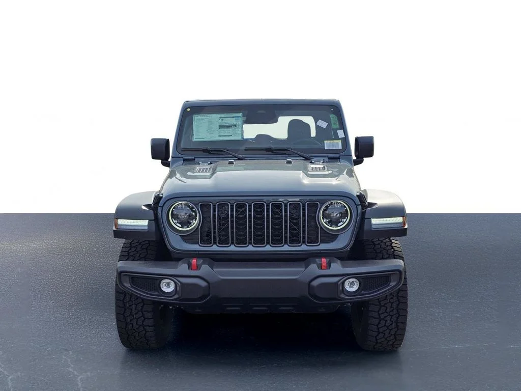 New 2026 Anvil Clear-Coat Exterior Paint Jeep Rubicon image 2