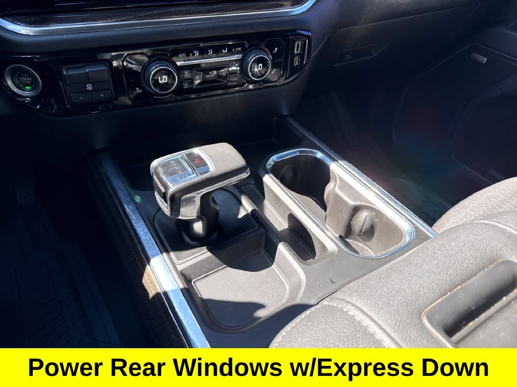 Used 2022 White Chevrolet RST image 21