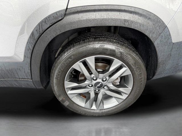 Used 2022 Gray Kia LX image 32