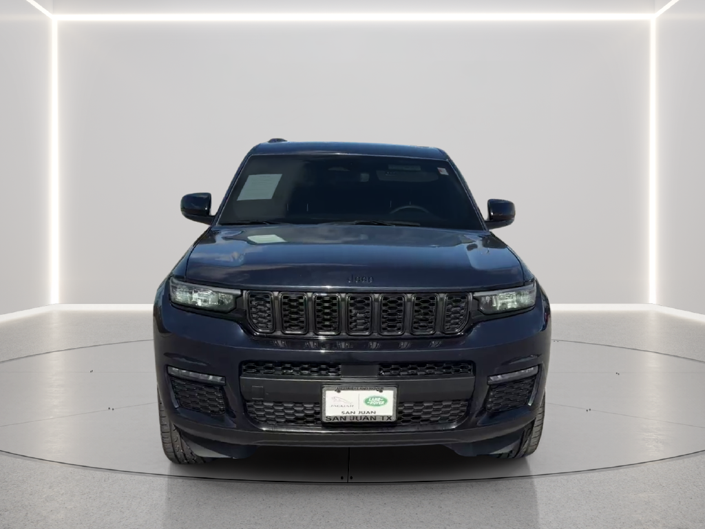 Used 2024 Midnight Jeep Limited image 2