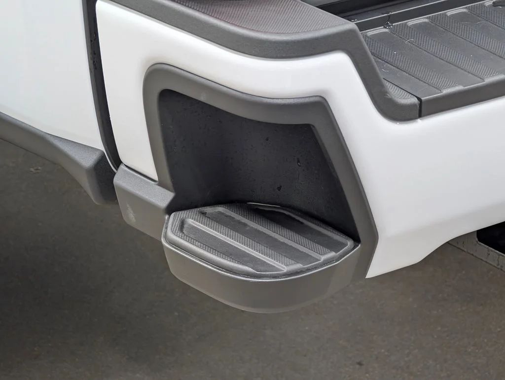 New 2026 Oxford White Ford F-250® XL image 29