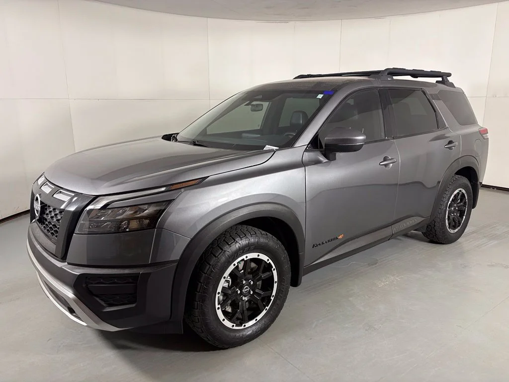 Used 2024 Gray Nissan Rock Creek image 4