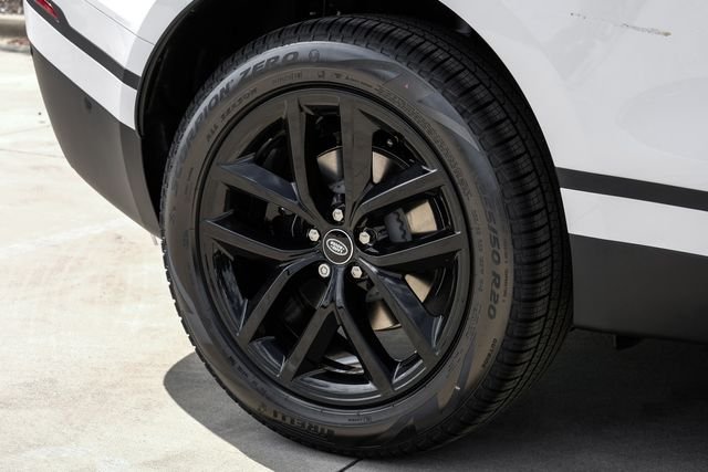 New 2026 Fuji White Land Rover S image 69