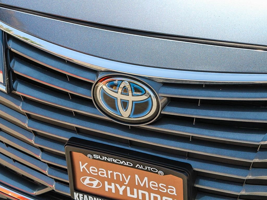 Used 2021 Gray Toyota Limited image 5