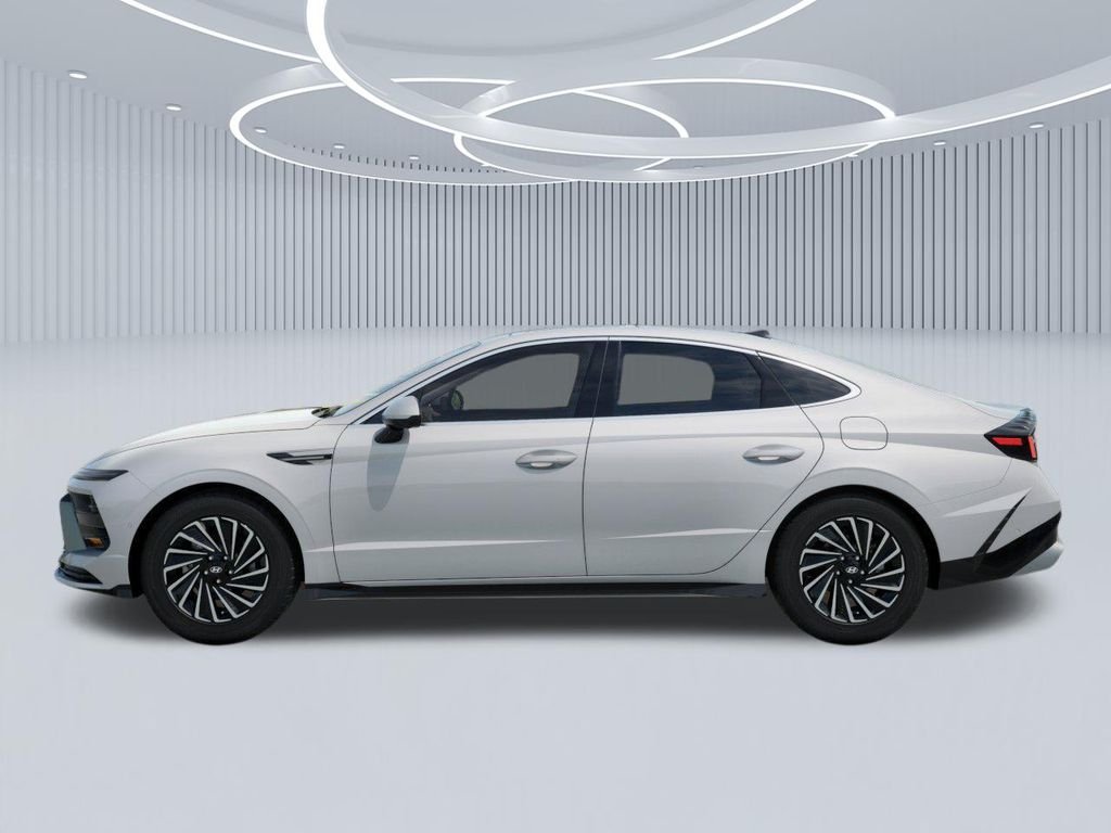 New 2026 White Hyundai Limited image 3