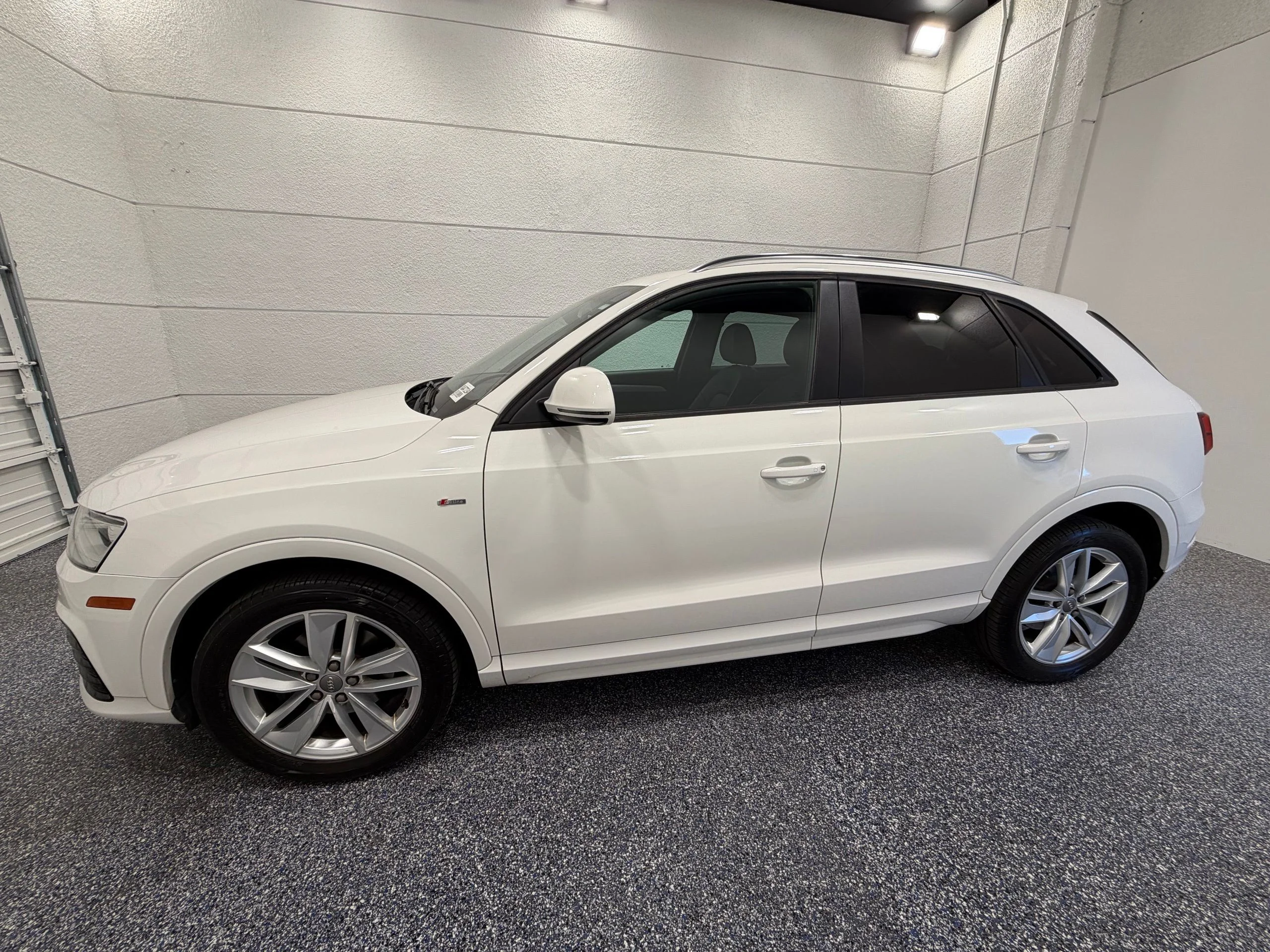 Used 2018 White Audi 2.0T Premium image 2