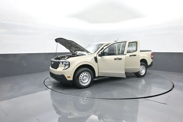 Certified Used 2025 Desert Sand Ford XL image 34