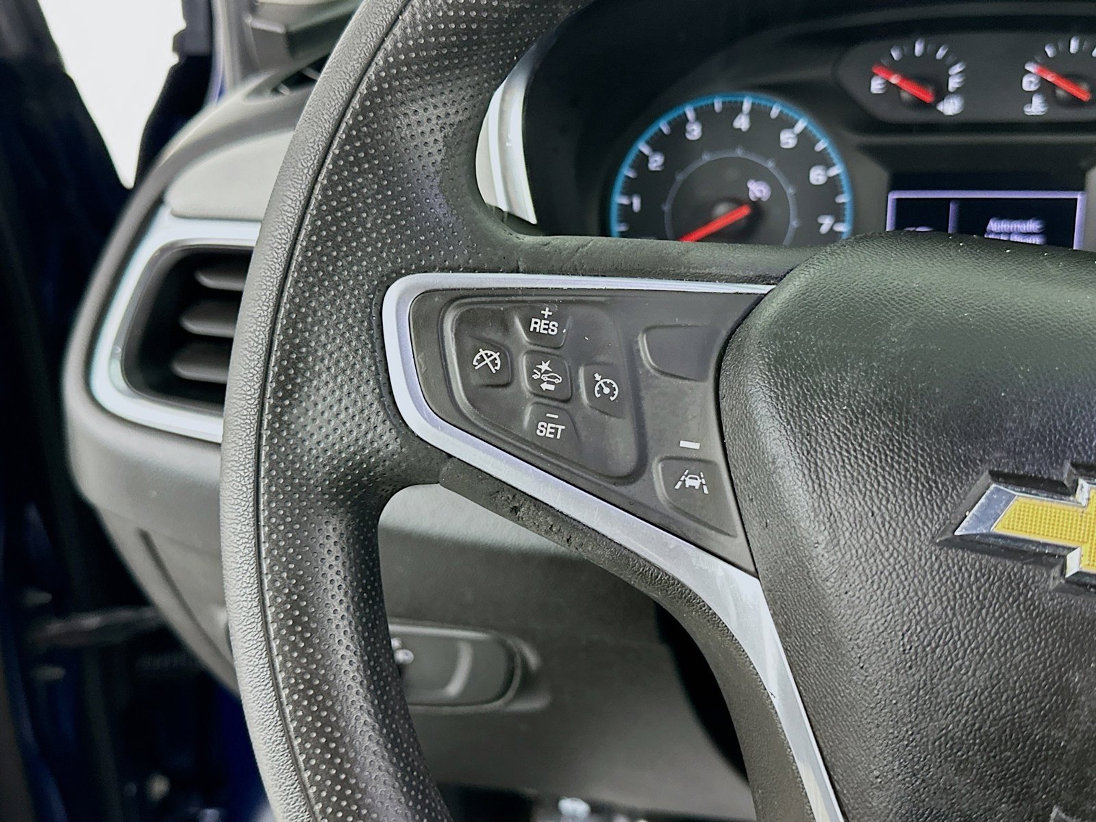 Used 2022 Blue Chevrolet LS image 14