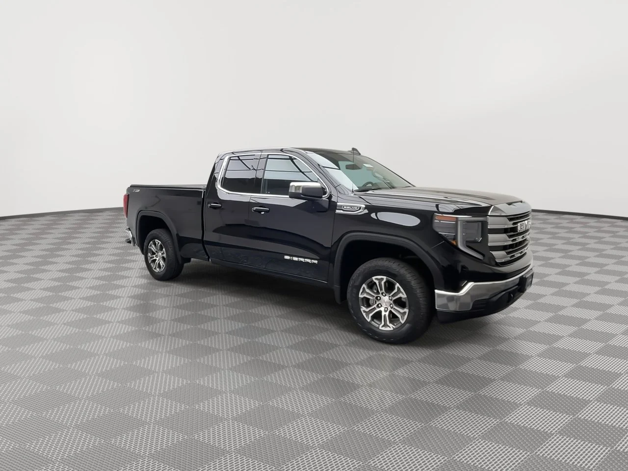 2025 GMC Sierra 1500 SLE - Photo 44