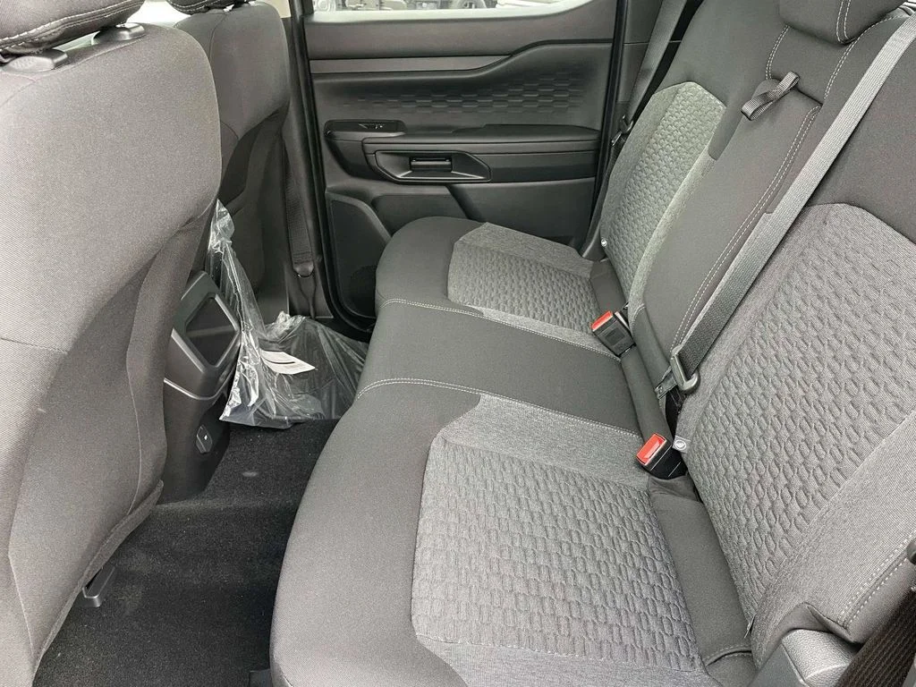 New 2026 Gray Ford XL image 12