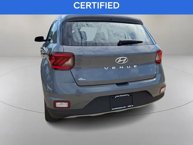 Used 2023 Gray Hyundai SE image 8