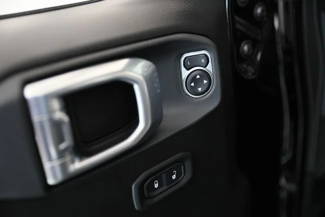 New 2026 Black Clearcoat Jeep 85th Anniversary Edition image 15