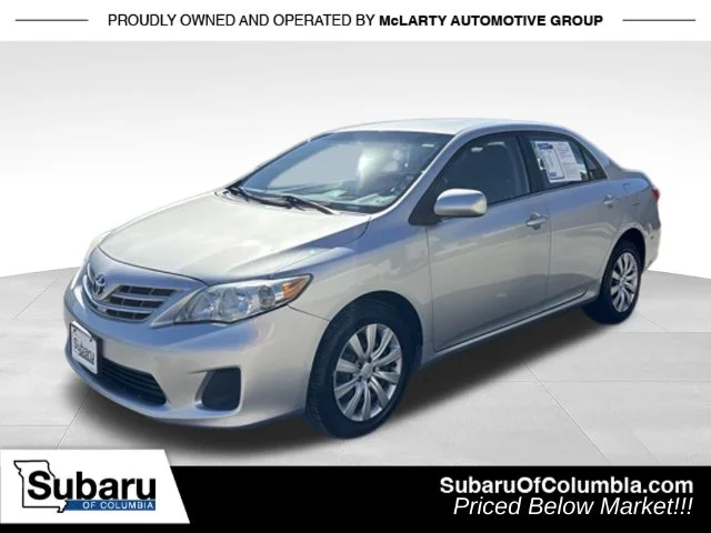 Used 2013 Silver Toyota LE image 4