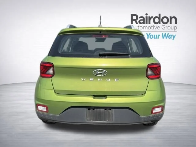 Used 2023 Green Apple Hyundai SEL image 6