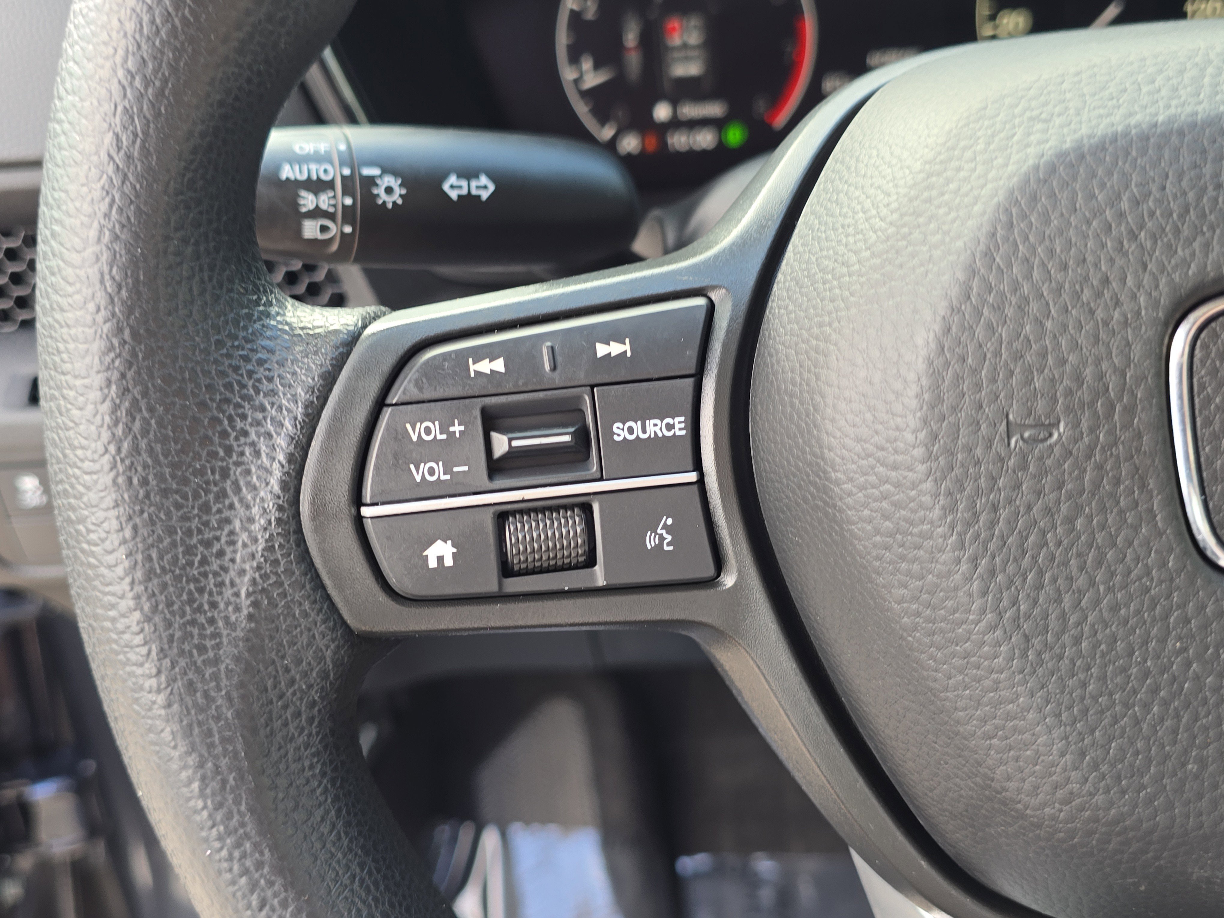 Used 2024 Crystal Black Pearl Honda LX image 30