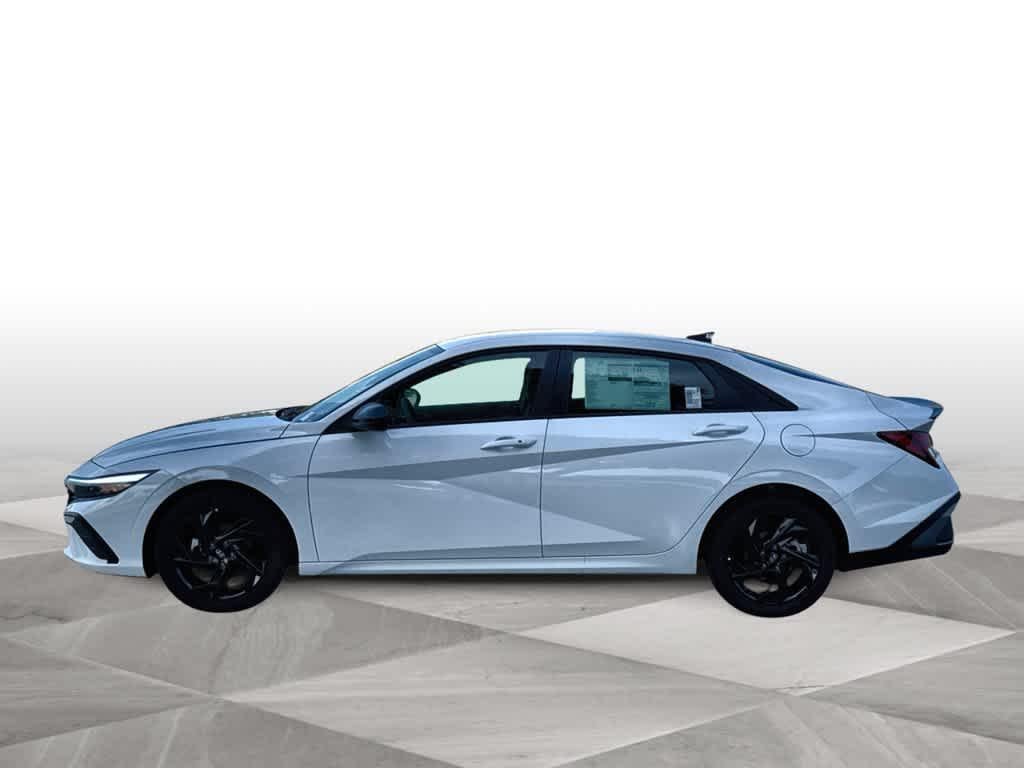 2026 Hyundai Elantra SEL Sport - Photo 5