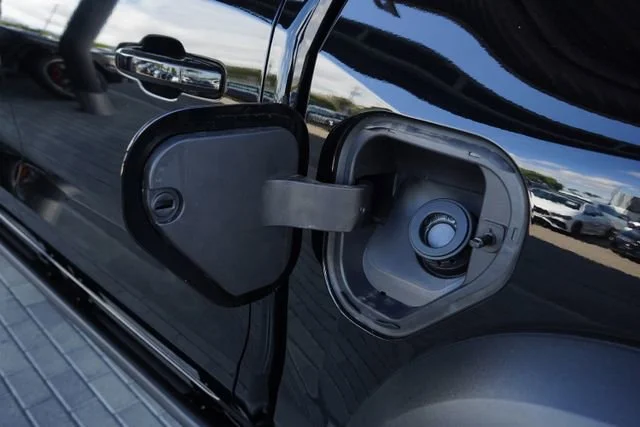 2026 Chevrolet Colorado ZR2 - Photo 15