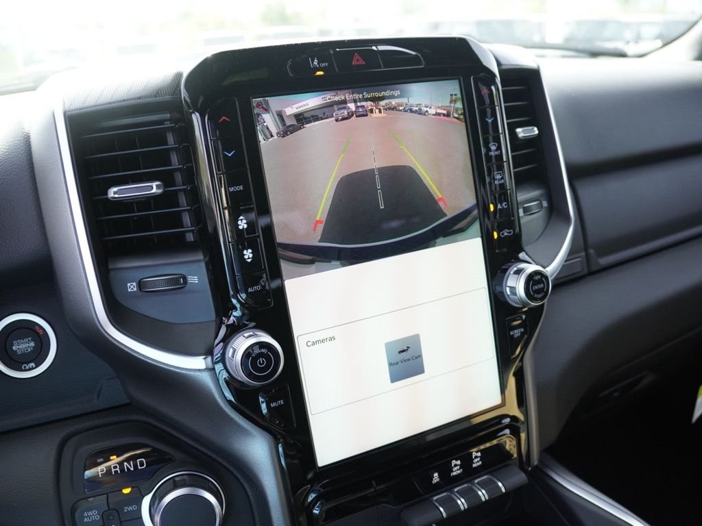 New 2026 Bright White Clear-Coat Exterior Paint RAM Big Horn/Lone Star image 14