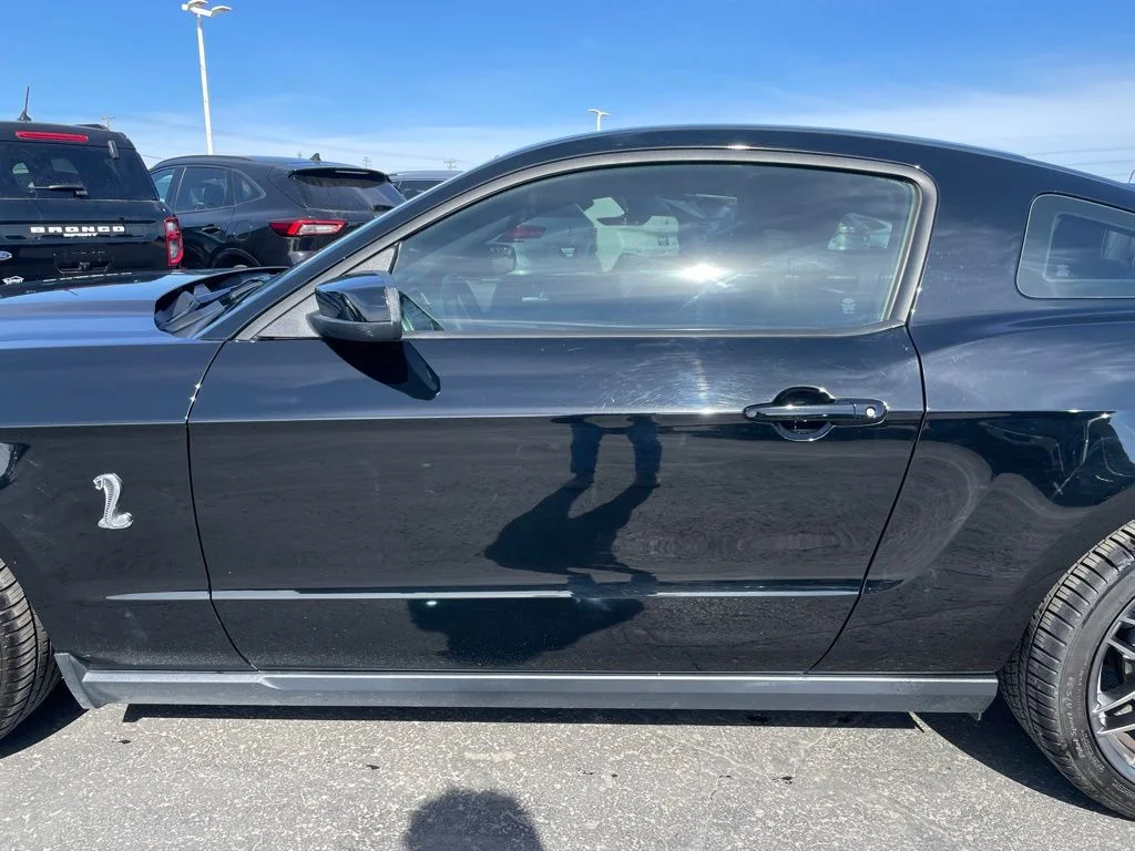 Used 2012 Black Ford Shelby GT500 image 30
