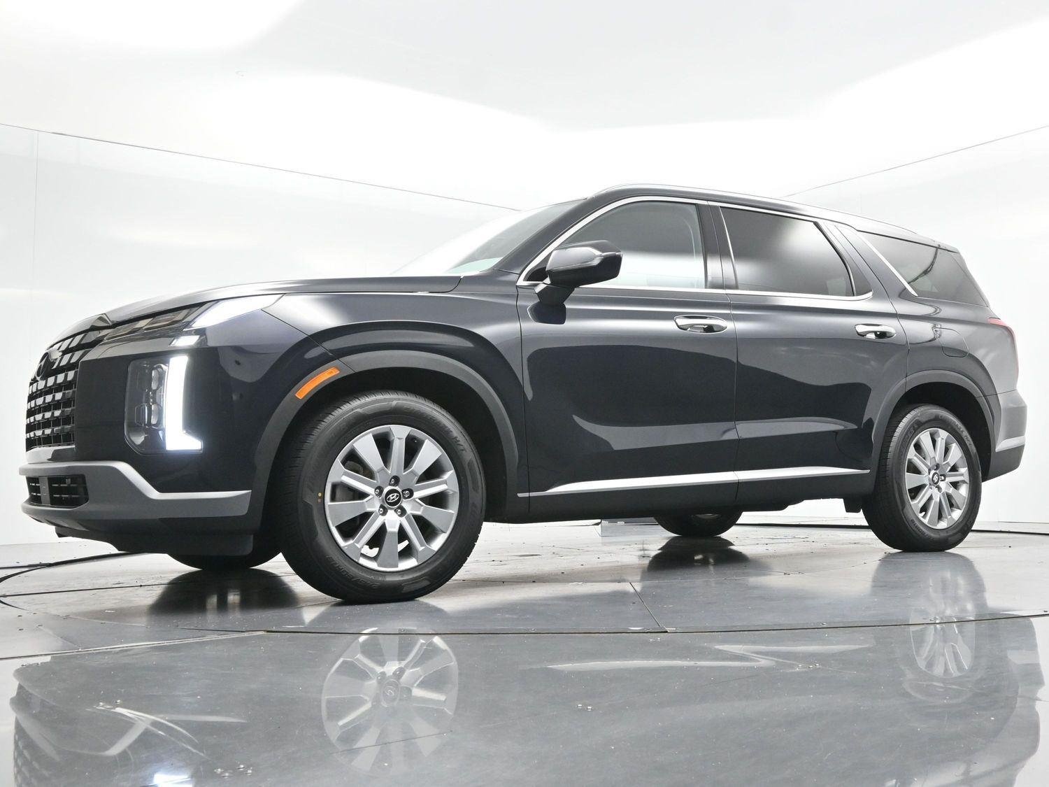 Used 2023 Moonlight Cloud Hyundai SEL image 45