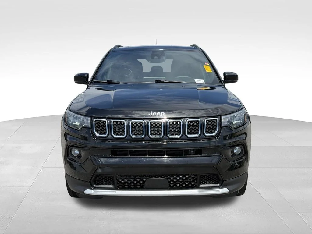 Used 2023 Black Jeep Limited image 22