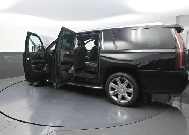 Used 2020 Black Cadillac Premium image 44