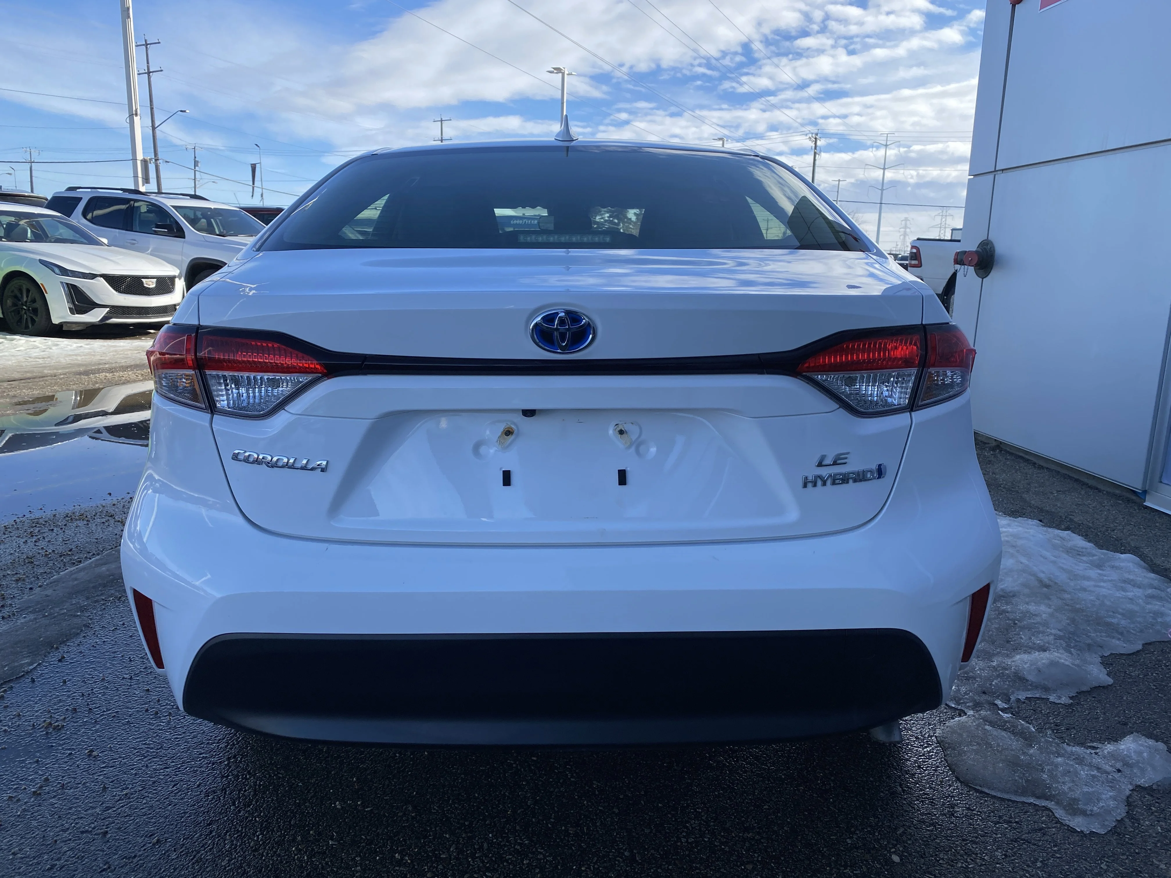 Used 2023 na Toyota Hybrid LE AWD * RADAR CRUISE * HEATED SEATS * HEATED STEERING * image 4