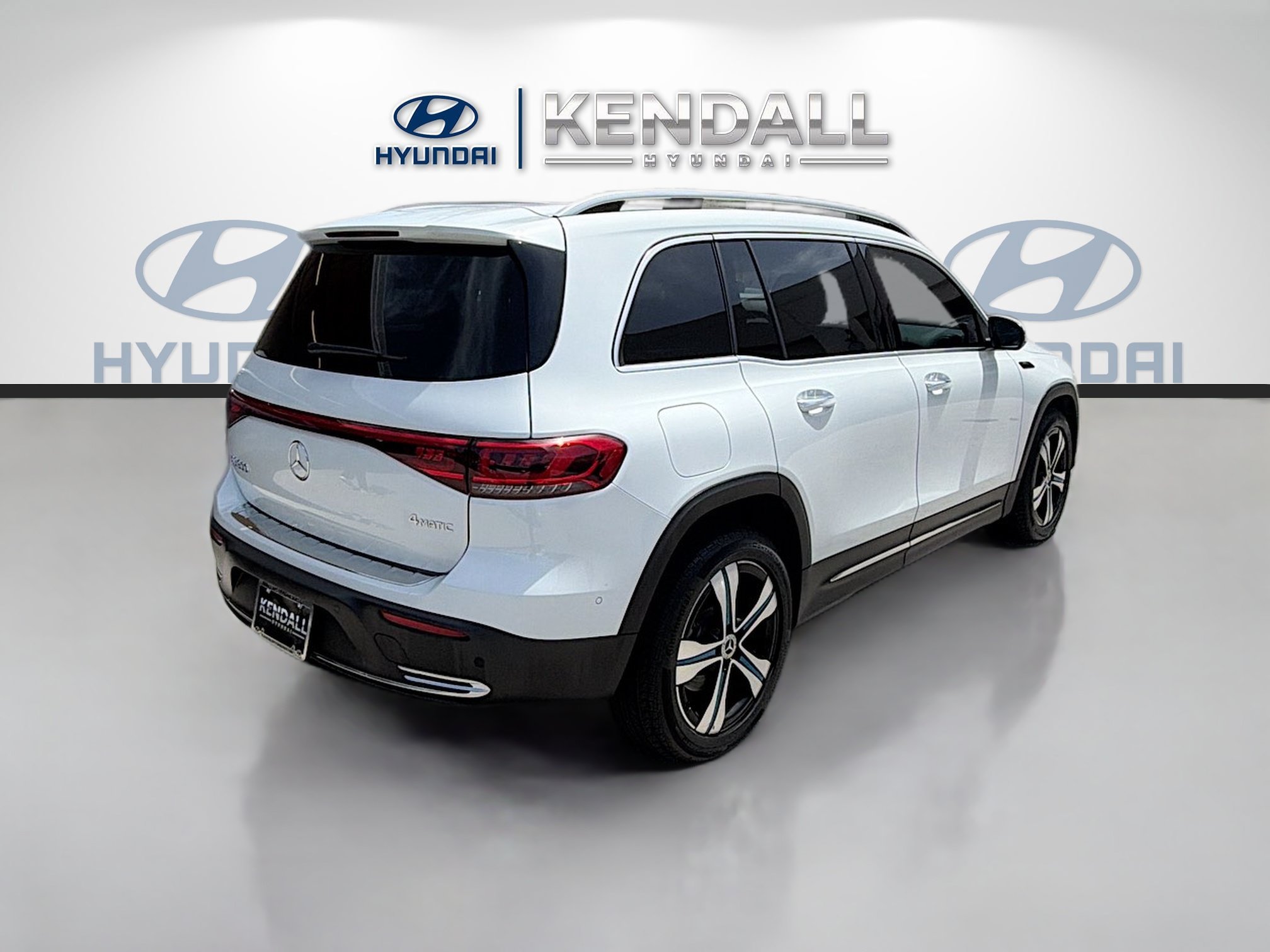 Used 2023 White Mercedes-Benz EQB 300 image 6