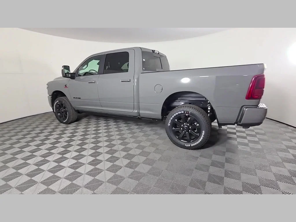 New 2026 Ceramic Gray Clear-Coat Exterior Paint RAM Laramie image 34