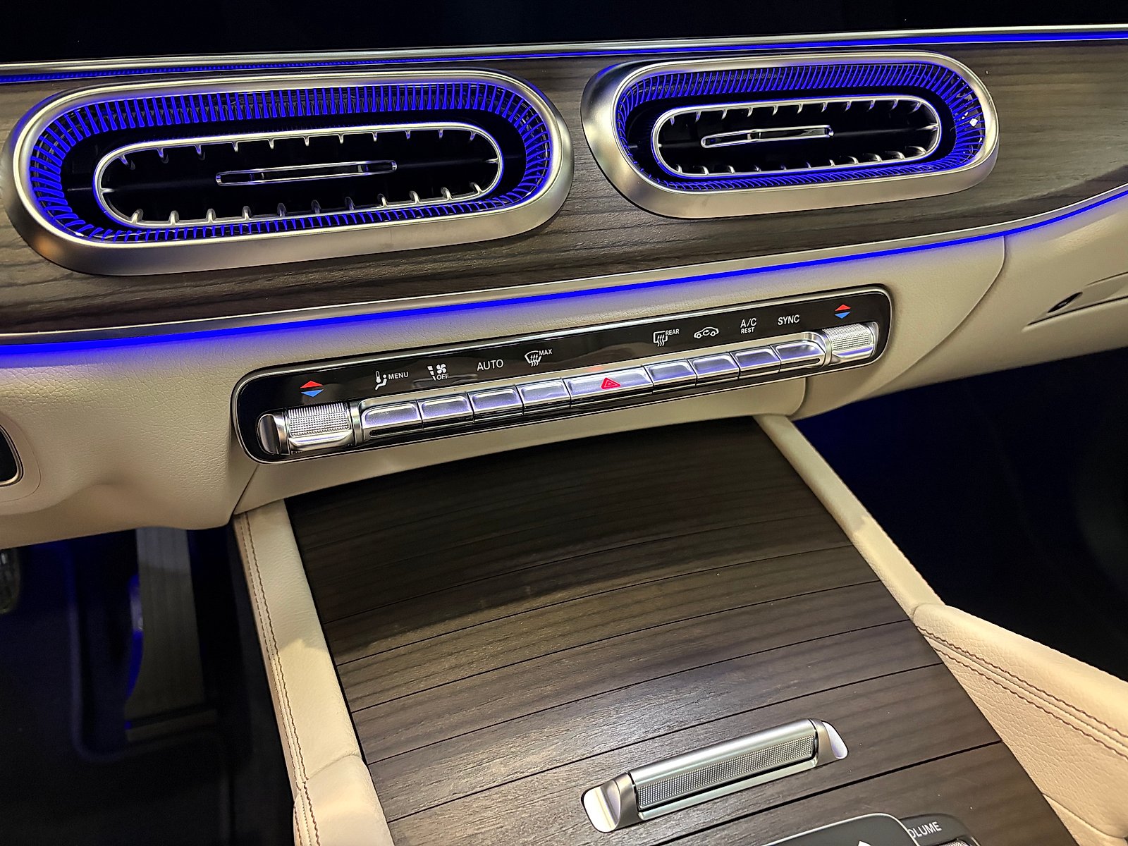 New 2027 Polar White Mercedes-Benz GLS 450 image 22