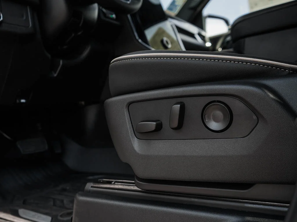 2026 GMC Yukon XL Elevation - Photo 20