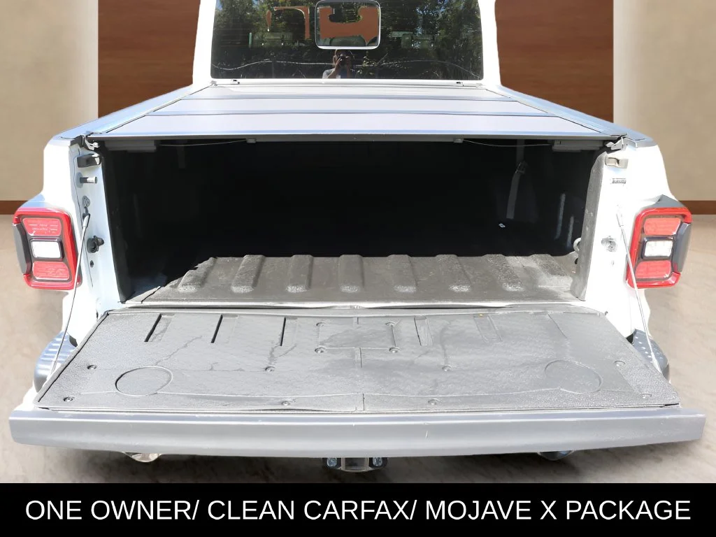 Used 2024 White Jeep Mojave X image 9