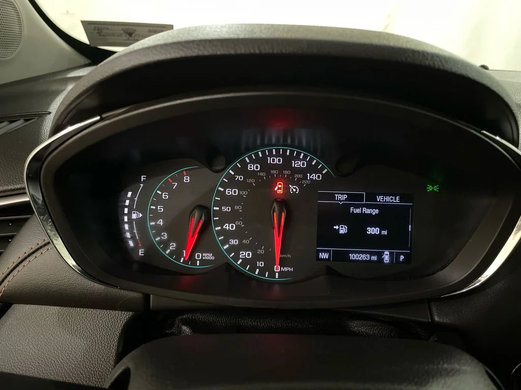 Used 2019 Summit White Chevrolet LT image 16