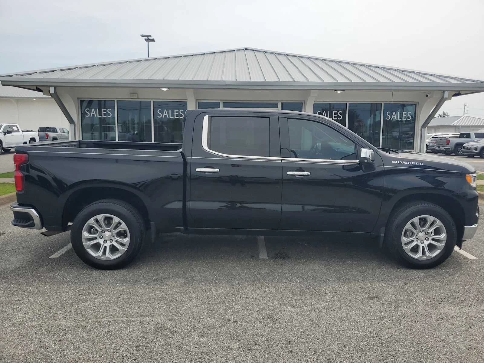 Used 2024 Black Chevrolet LTZ image 7