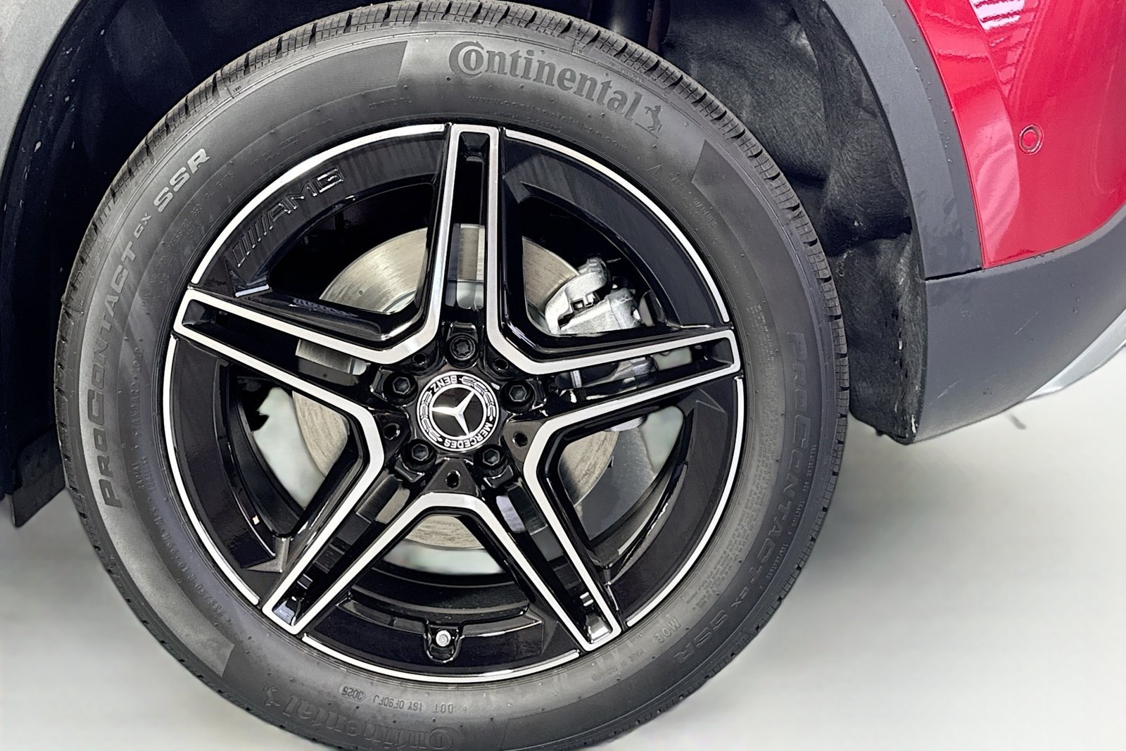 Certified Used 2026 Manufaktur Patagonia Red Metallic Mercedes-Benz GLA 250 image 29