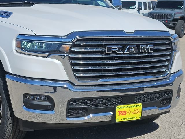 New 2026 Ivory White Tri-Coat Pearl-Coat Exterior Paint RAM Laramie image 7