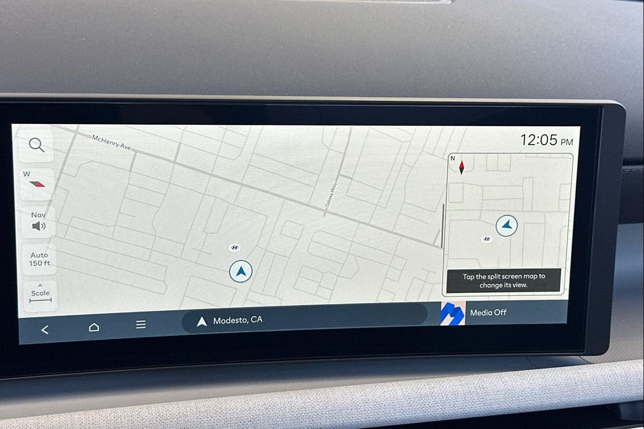 New 2026 Ecotronic Gray Hyundai SEL Premium FWD image 19