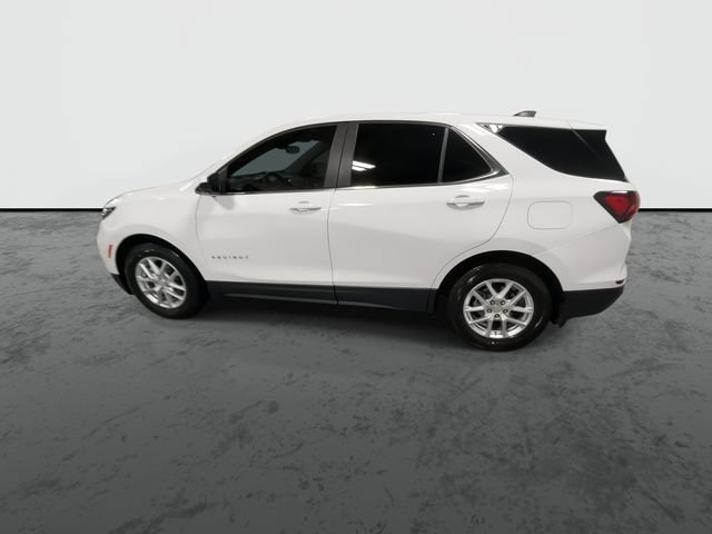 Used 2022 Summit White Chevrolet LT image 6