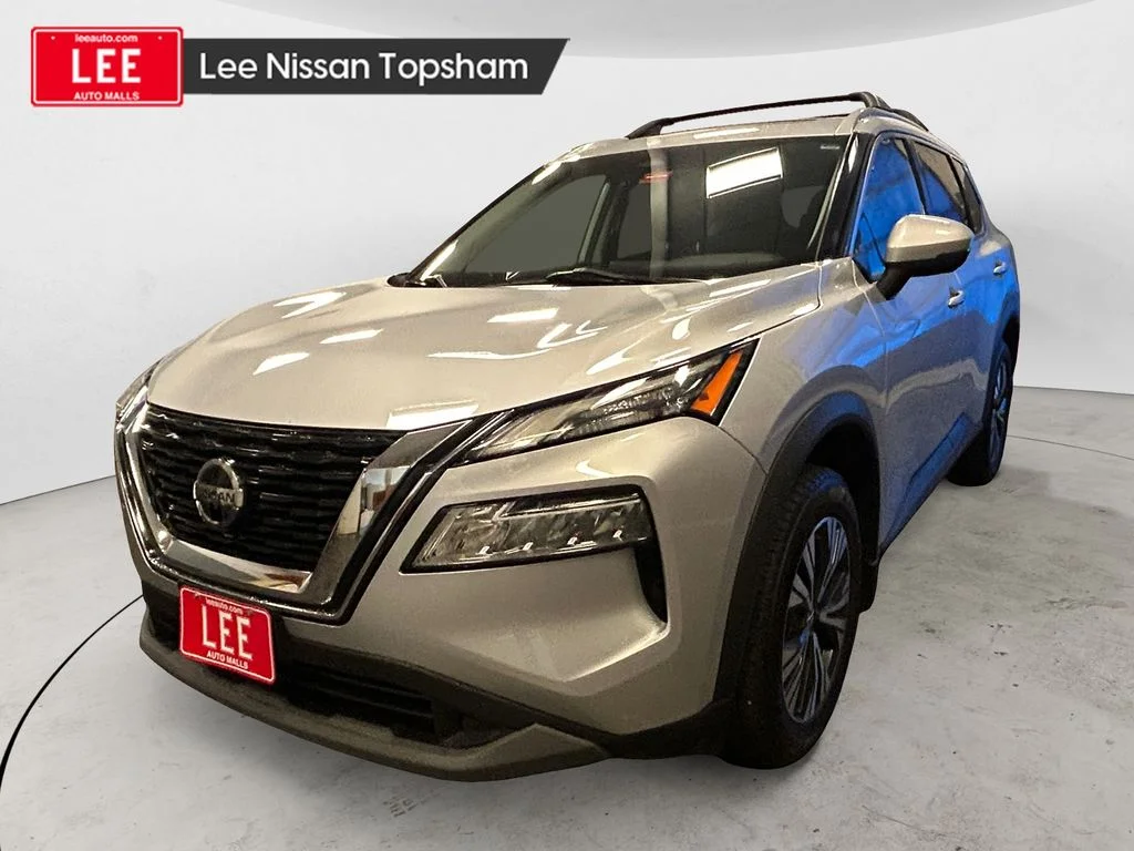 Used 2021 Brilliant Silver Nissan SV image 1