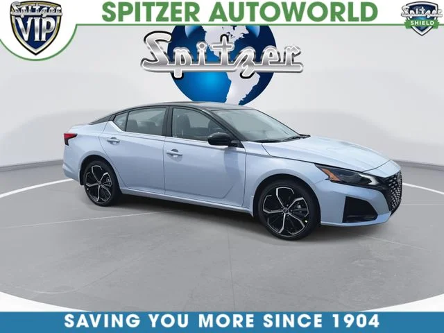 New 2026 Gray Sky Pearl / Super Black Two-tone Nissan SR image 2
