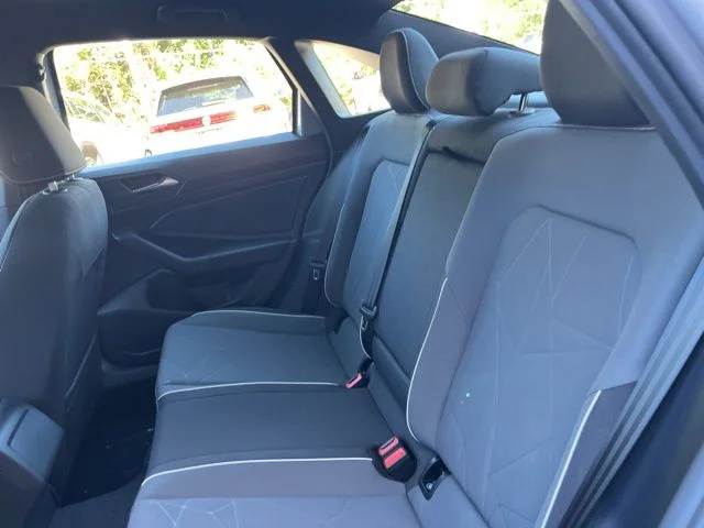2026 Volkswagen Jetta Sport - Photo 13