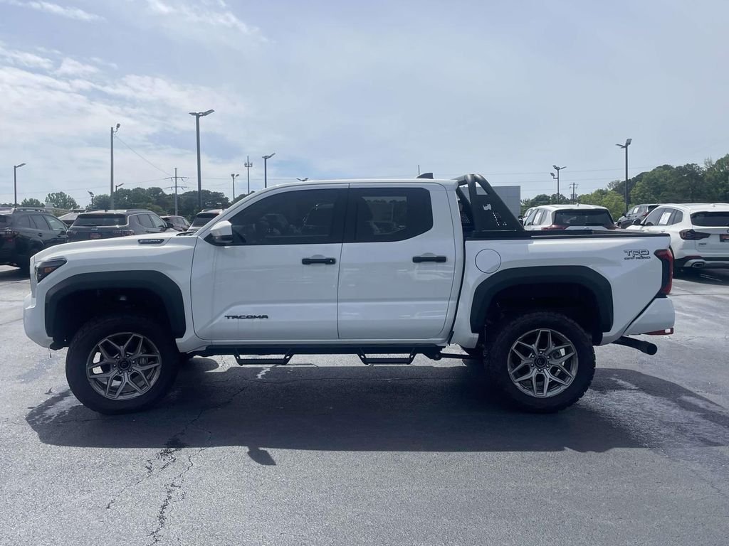 2025 Toyota Tacoma TRD Off Road - Photo 6