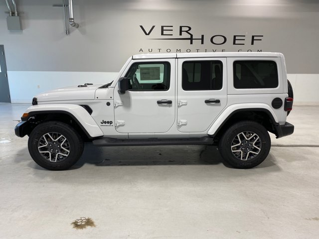 2025 Jeep Wrangler 4-Door Sahara - Photo 6