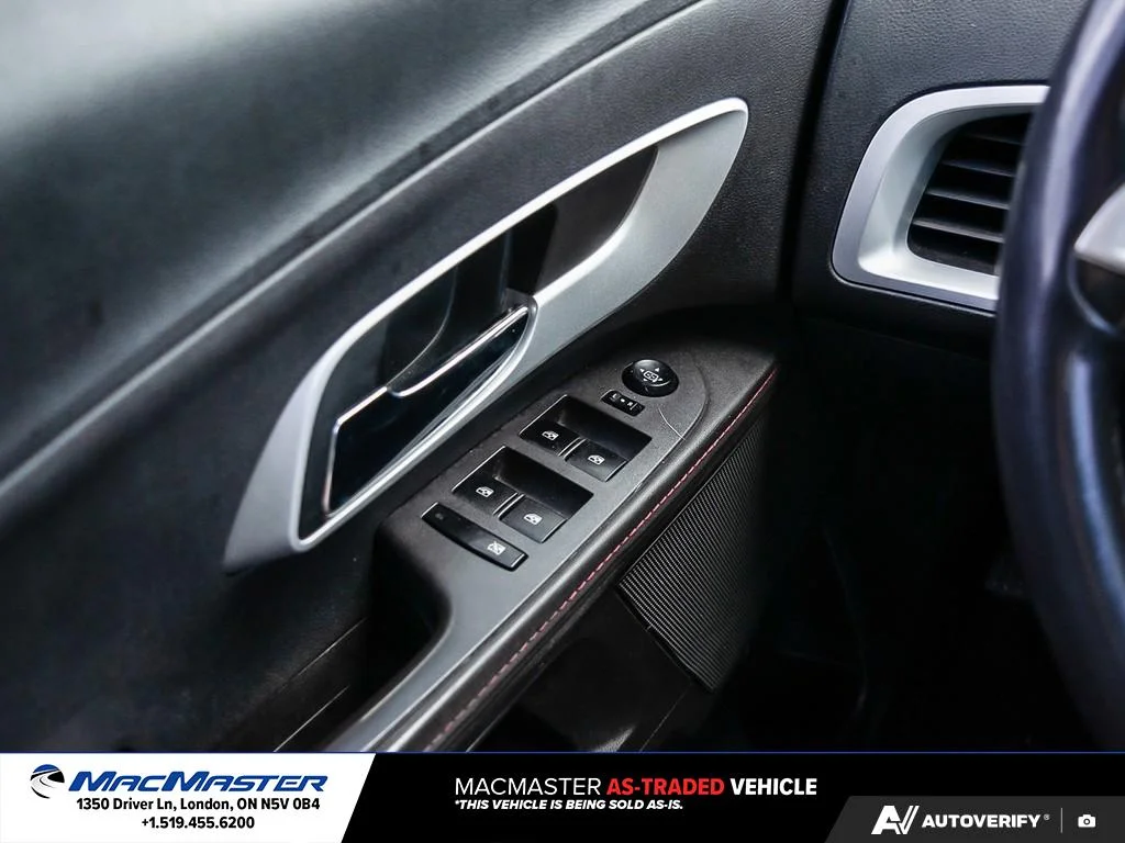 Used 2010  Chevrolet LT image 20
